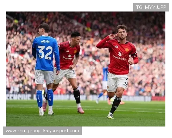 曼联签下19岁小将,锋线新星逐步崭露头角 曼联签下19岁小将,锋线新星逐步崭露头角